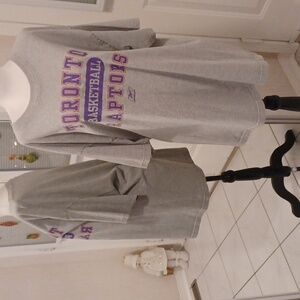 2/$50 Toronto Raptors Basketball Tee - Size XL